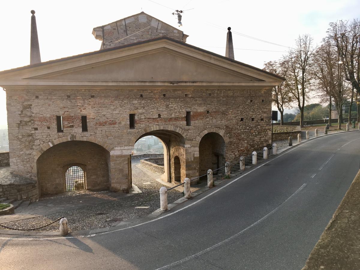 Ferienwohnung The Little House In Bergamo Exterior foto